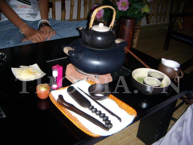 http://thodia.vn/HotspotImages/hcm/dd/tra-that-thanh-son_30082008065235.jpg